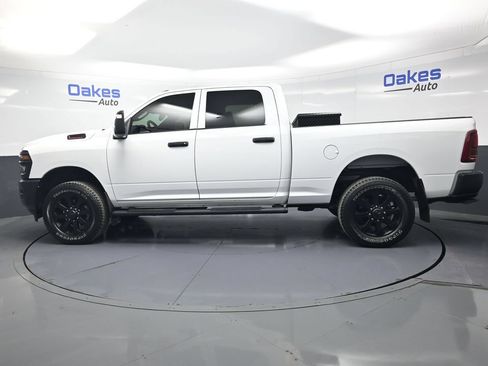 Used 2025 RAM 2500 Tradesman w/ Safety Group AWD/4WD image 4