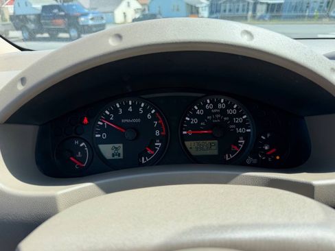 Used 2017 Nissan Frontier SV AWD/4WD image 10