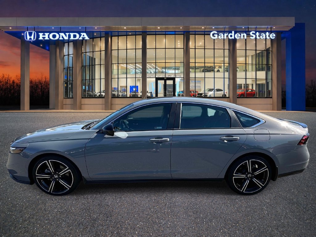 Used 2024 Honda Accord Sport image 5