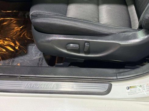 Used 2019 Nissan Maxima 3.5 S w/ Floor Mat Group image 28