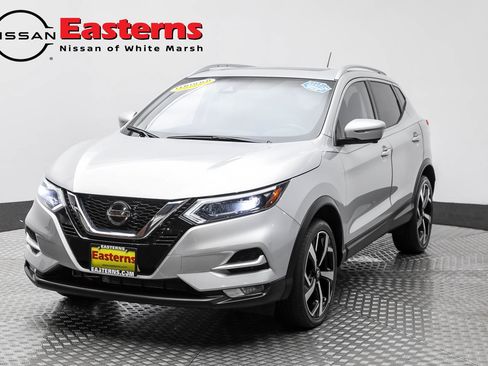 Used 2022 Nissan Rogue Sport SL w/ Premium Package AWD/4WD image 1