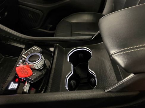 Used 2024 Jeep Grand Cherokee Limited w/ Luxury Tech Group II image 15