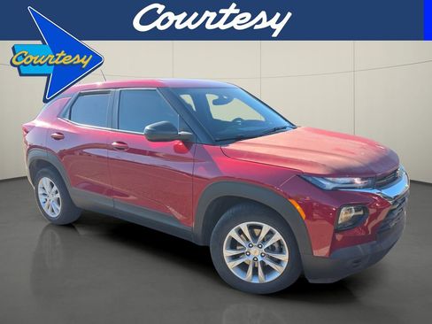 Used 2021 Chevrolet TrailBlazer LS image 1