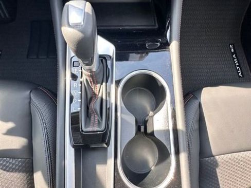 New 2025 Nissan Altima 2.5 SR image 19