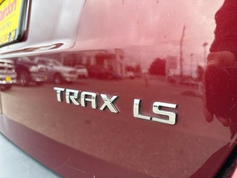 Used 2016 Chevrolet Trax LS FWD image 12