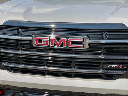 Used 2026 GMC Terrain AT4 w/ Convenience Package III AWD/4WD image 39