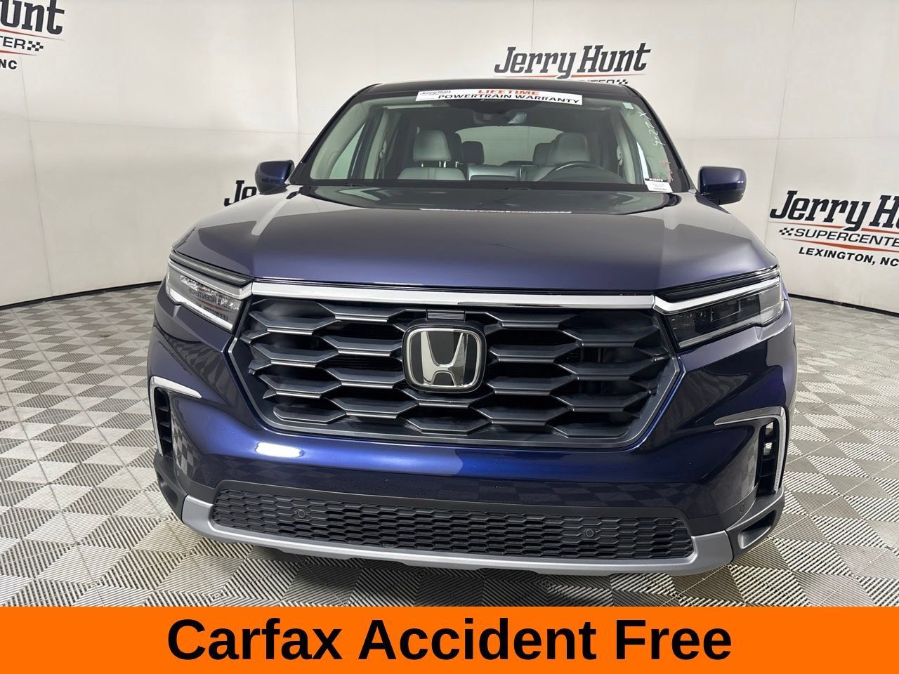 Used 2023 Honda Pilot EX-L image 3