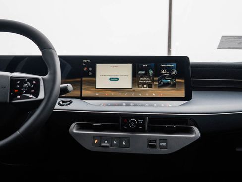 New 2026 Nissan Leaf SV+ w/ Illuminated Package image 14