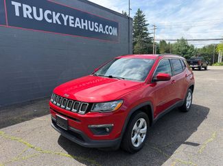 Used 2019 Jeep Compass Latitude w/ Cold Weather Group AWD/4WD video 1