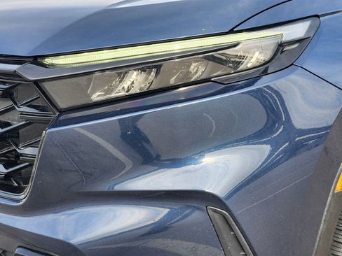 Used 2023 Honda CR-V Sport image 9