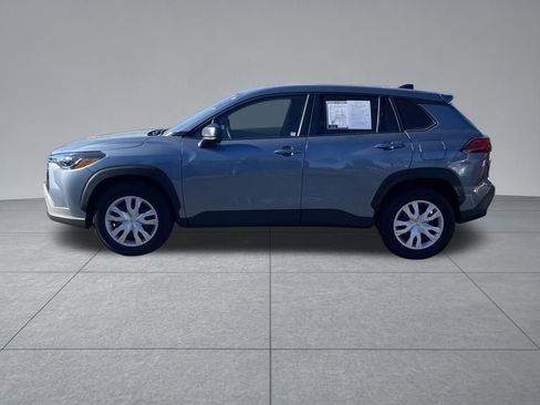 Used 2024 Toyota Corolla Cross L image 4