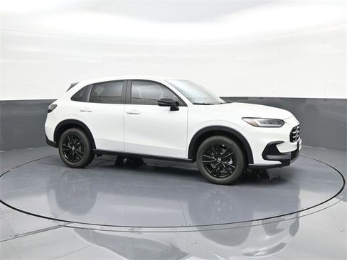 New 2026 Honda HR-V Sport image 13