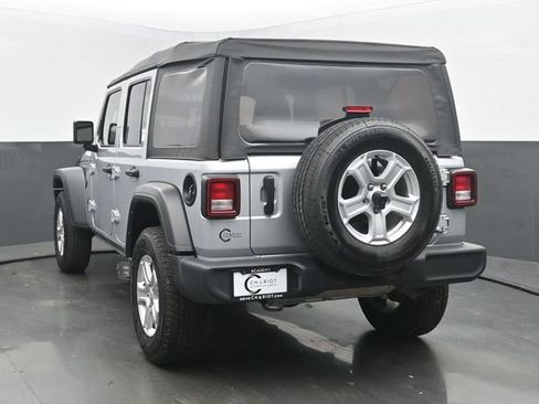 Used 2022 Jeep Wrangler Unlimited Sport AWD/4WD image 4