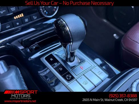 Used 2018 Mercedes-Benz G 550 image 24