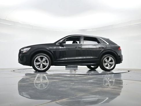 Used 2021 Audi Q8 Premium Plus w/ Premium Plus Package image 34
