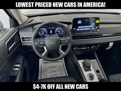 New 2024 Mitsubishi Outlander SEL image 28
