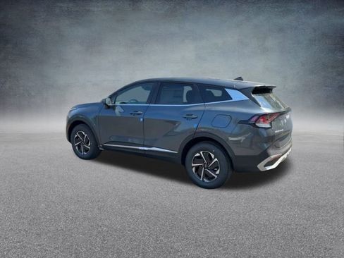 Used 2024 Kia Sportage LX image 16