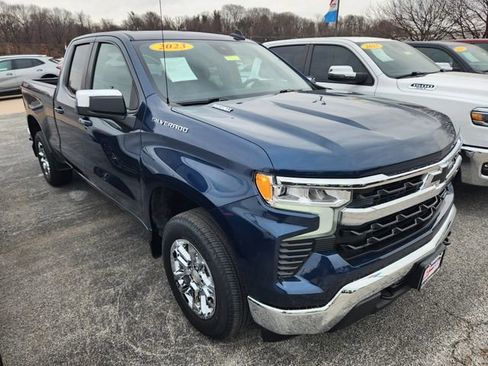 Used 2023 Chevrolet Silverado 1500 LT w/ Protection Package image 1