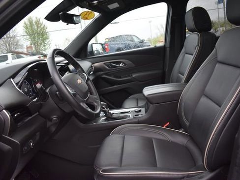 Certified 2023 Chevrolet Traverse Premier w/ LPO, Floor Liner Package AWD/4WD image 31