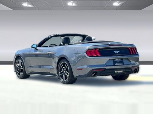 Used 2021 Ford Mustang Premium RWD image 3
