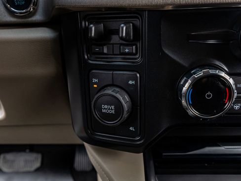 Used 2026 Ford F450 Platinum w/ Platinum Plus Package image 24