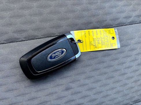 Used 2022 Ford Escape SE w/ Convenience Package AWD/4WD image 15