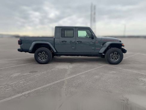 New 2026 Jeep Gladiator Mojave image 14