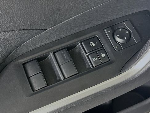 Used 2024 Toyota RAV4 LE AWD/4WD image 14