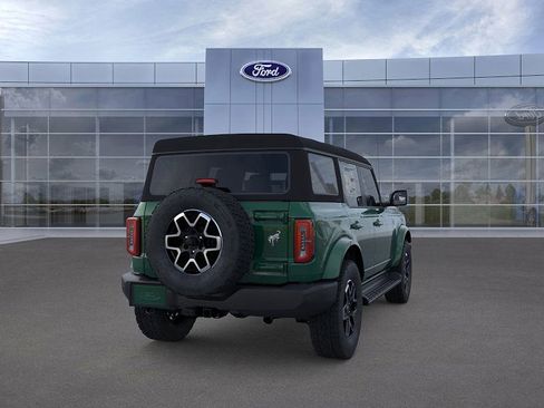 New 2025 Ford Bronco Outer Banks image 8