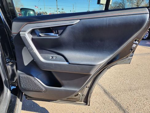 Used 2019 Toyota RAV4 Adventure w/ Cold Weather Package AWD/4WD image 11