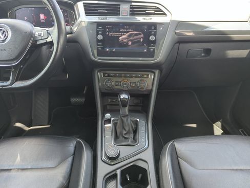 Used 2019 Volkswagen Tiguan SEL Premium AWD/4WD image 27