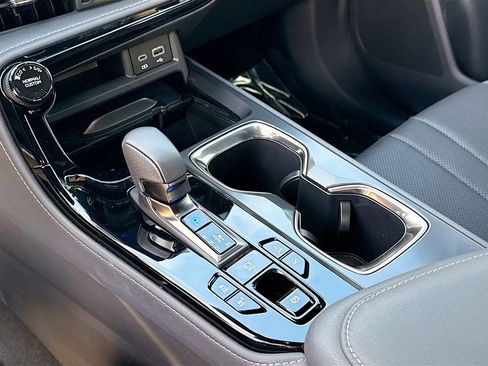 Used 2025 Lexus NX 350 F Sport image 29