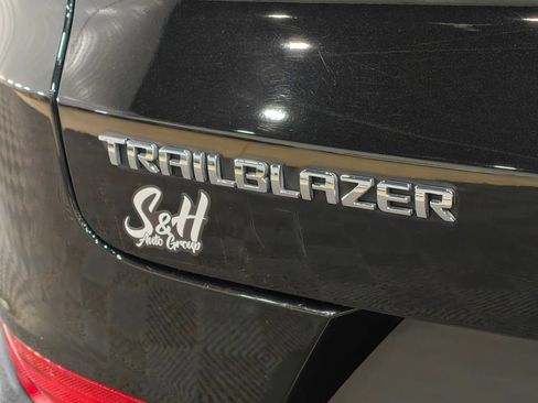 Used 2021 Chevrolet TrailBlazer LT w/ Sun and Liftgate Package FWD image 50