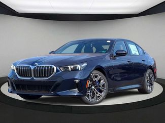 Used 2026 BMW 530i xDrive w/ M Sport Package AWD/4WD video 1