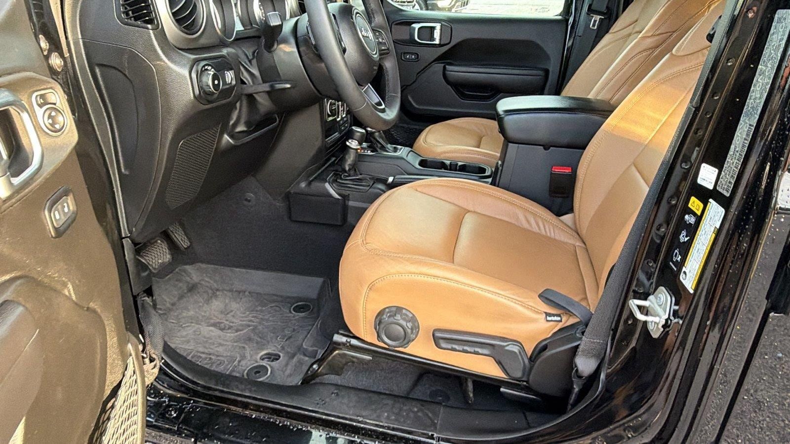 Used 2023 Jeep Wrangler Unlimited Sport AWD/4WD image 15