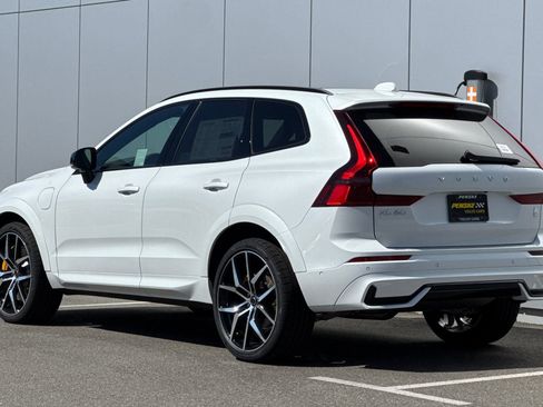 New 2026 Volvo XC60 T8 Polestar w/ Protection Package Premier AWD/4WD image 3