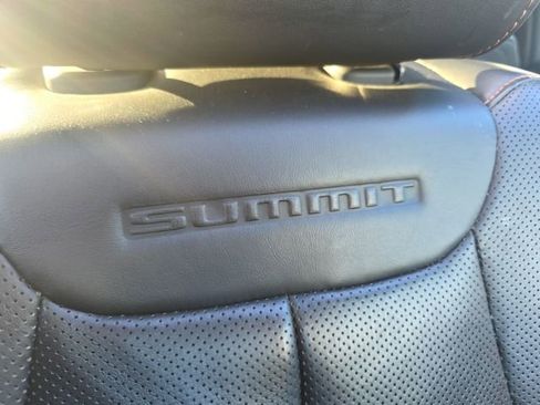 Used 2022 Jeep Grand Cherokee L Summit AWD/4WD image 33