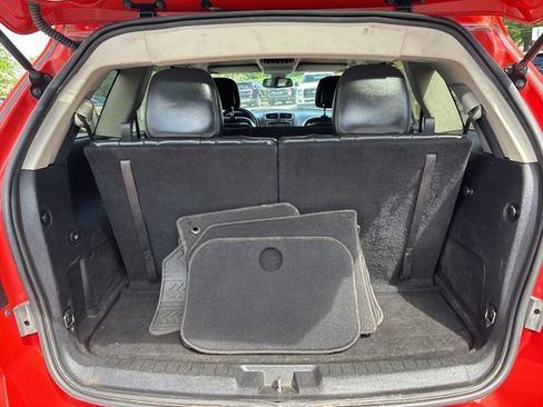 Used 2019 Dodge Journey Crossroad FWD image 11