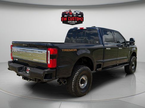Used 2024 Ford F350 Platinum w/ Tremor Off-Road Package AWD/4WD image 7
