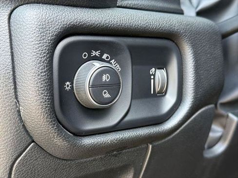 Certified 2023 RAM 1500 Big Horn AWD/4WD image 17
