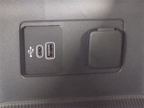 New 2026 Ford Explorer Platinum image 23