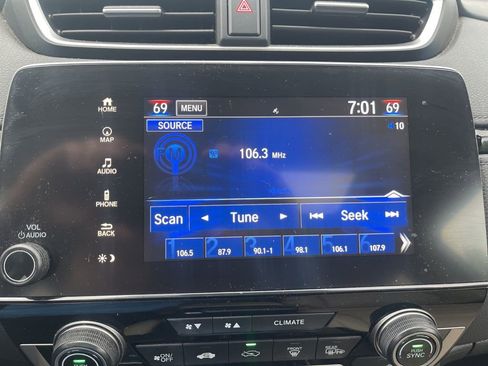 Used 2018 Honda CR-V Touring image 22