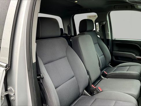 Used 2018 GMC Sierra 1500 SLE w/ SLE Value Package AWD/4WD image 29