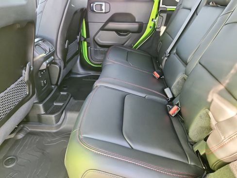 New 2026 Jeep Wrangler Unlimited Rubicon image 13