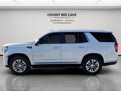 Used 2021 GMC Yukon SLT w/ SLT Premium Package image 5