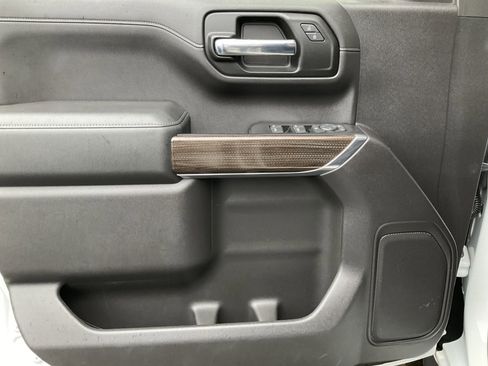 Used 2019 Chevrolet Silverado 1500 LT w/ All-Star Edition image 24