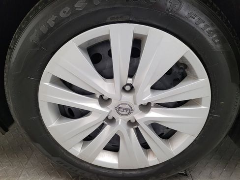 Used 2025 Nissan Sentra S FWD image 31