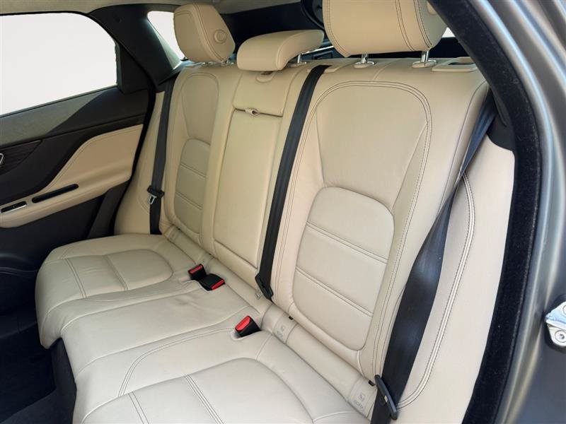 Used 2020 Jaguar F-PACE Prestige AWD/4WD image 15