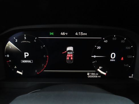 New 2026 Mitsubishi Outlander SE FWD image 11