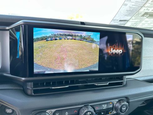 New 2025 Jeep Wrangler Sahara image 21